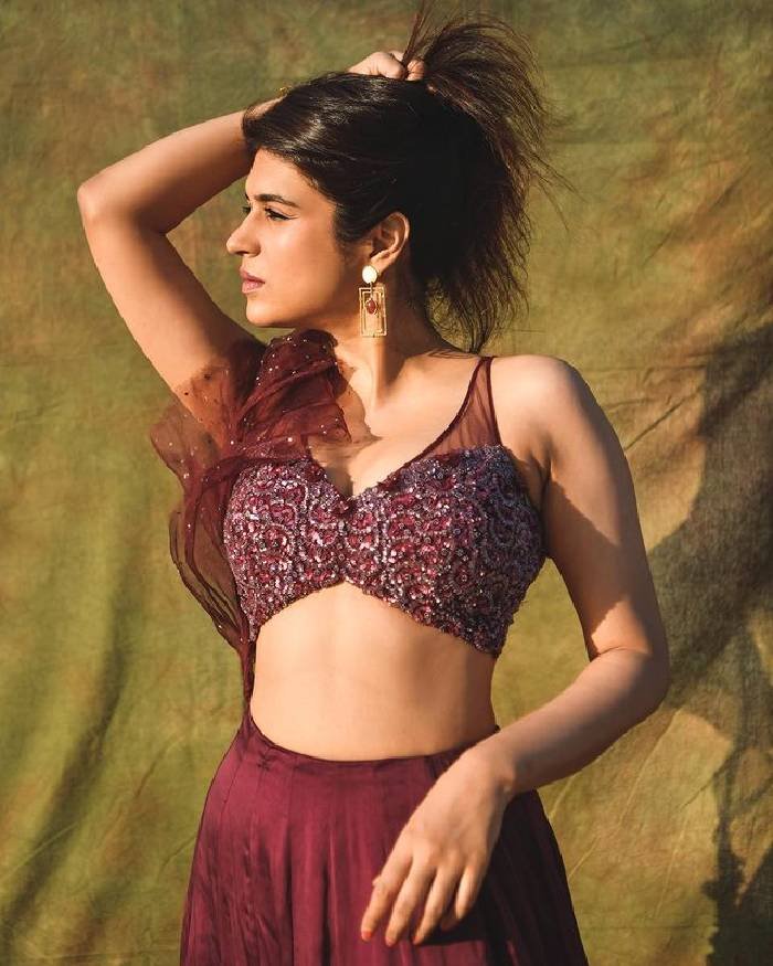 shraddha das_teluguvox  9